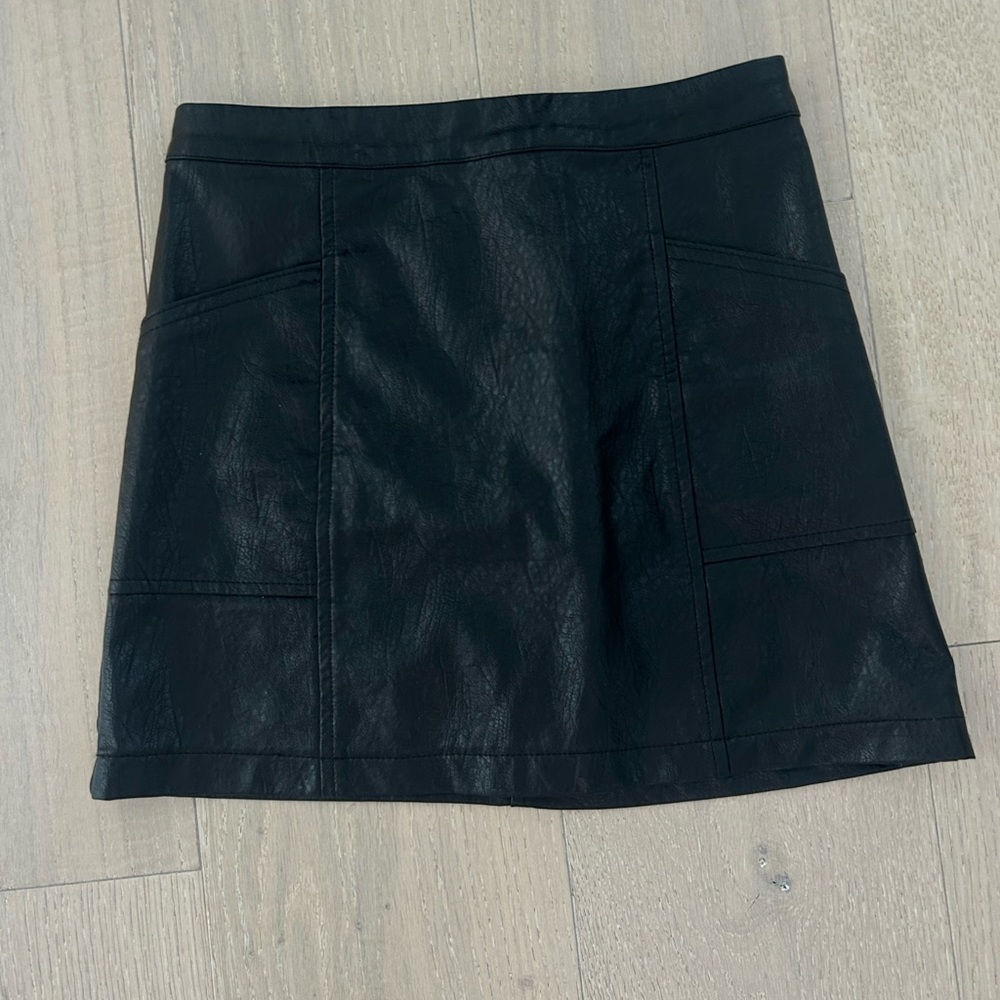 Black A-Line leather Mini Skirt